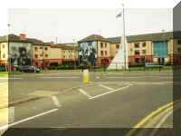 Derry3.jpg (430339 bytes)