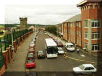 Derry.jpg (443103 bytes)