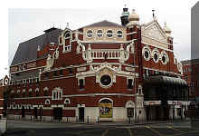 operahouse_lge.jpg (160337 bytes)